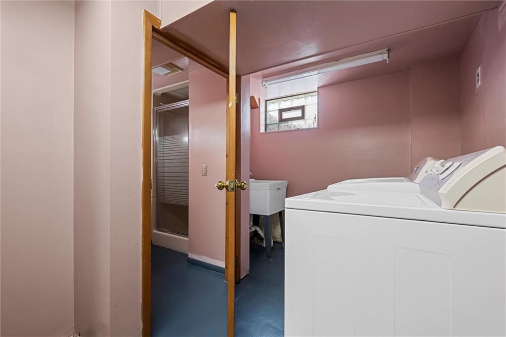 865 Wheatland Road West Middlesex, PA 16159 - Photo 16 of 24 a utility room with dryer and washer