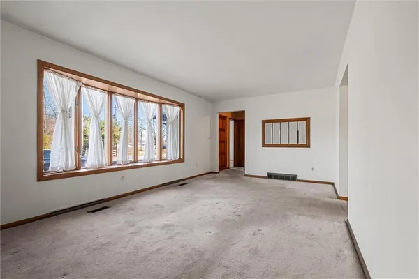 $180,000 | 865 Wheatland Road, West Middlesex, PA 16159