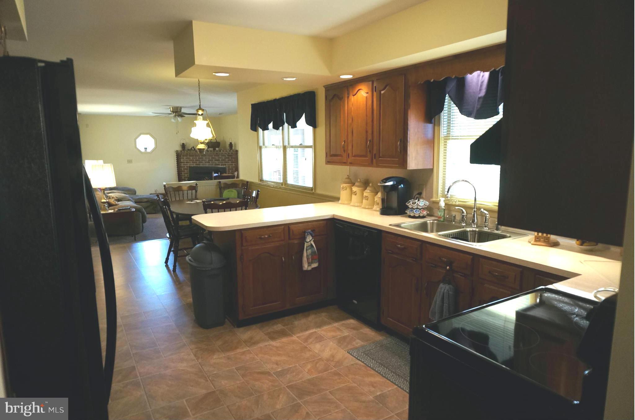 13174 Edgemont Road Smithsburg, MD 21783 - Photo 4 of 30 Kitchen