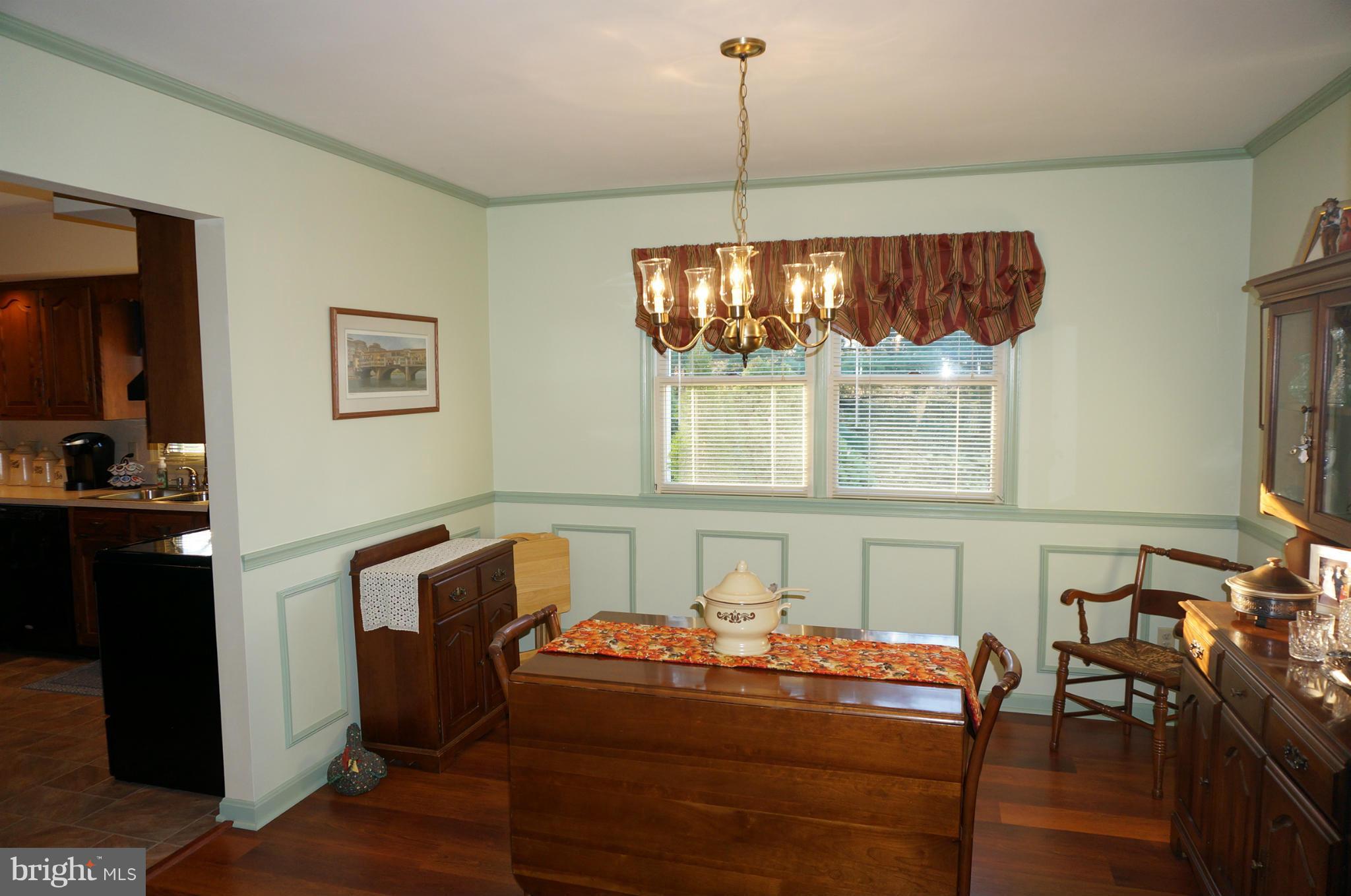 13174 Edgemont Road Smithsburg, MD 21783 - Photo 8 of 30 Dining Room