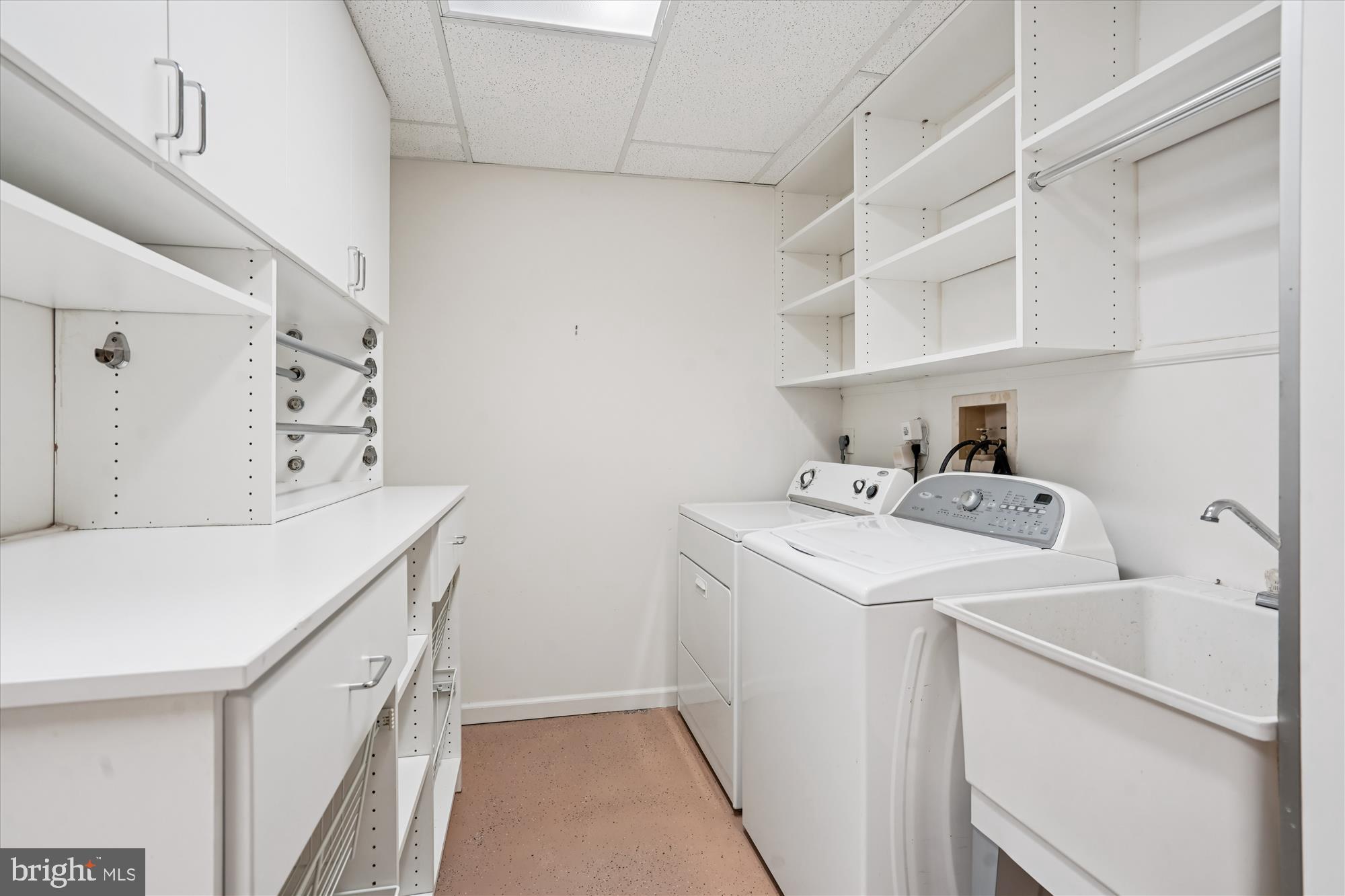 7252 Evans Mill Road McLean, VA 22101 - Photo 53 of 89 2nd laundry & craft/wrapping station