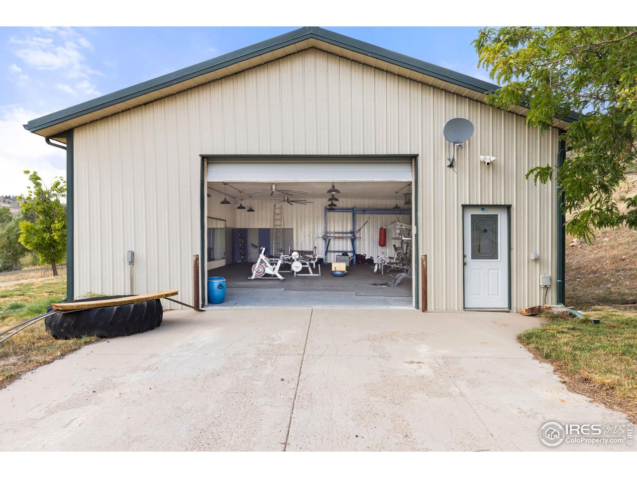 6586 Abaco Lane Berthoud, CO 80513 - Photo 33 of 40 a view of a house with porch