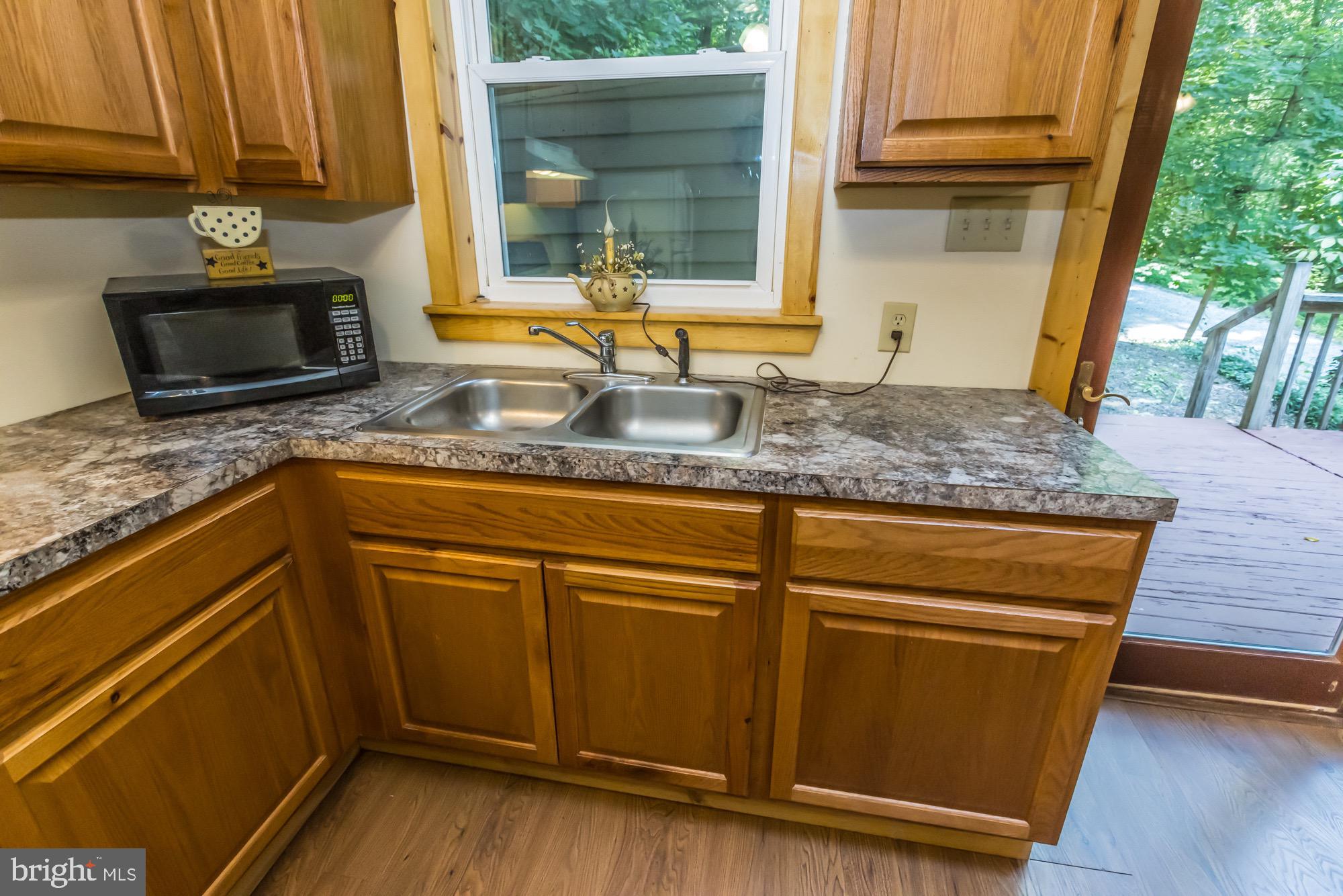 49 Grove Road Delta, PA 17314 - Photo 14 of 28 Gallery Image 14