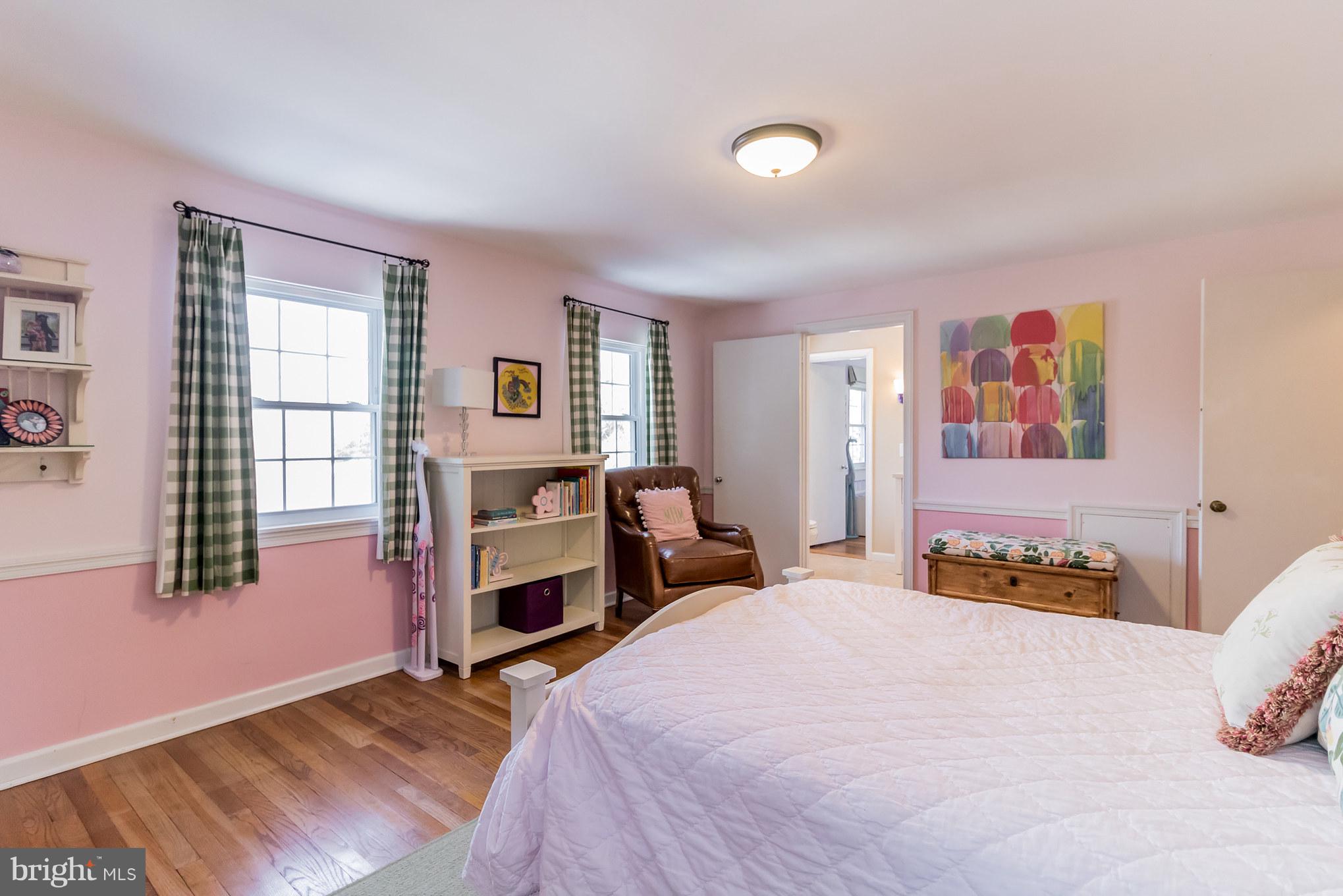 106 Orchard Road Paoli, PA 19301 - Photo 21 of 29 2nd bedroom with walk in closet
