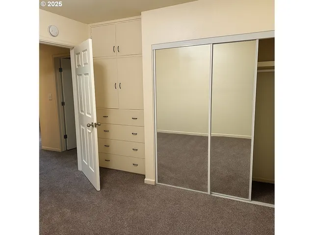 $189,900 | 2046 West 14th Place, Eugene, OR 97402