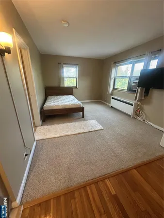 $1,275 | 3091 Edwin Avenue, Unit 5J, Fort Lee, NJ 07024