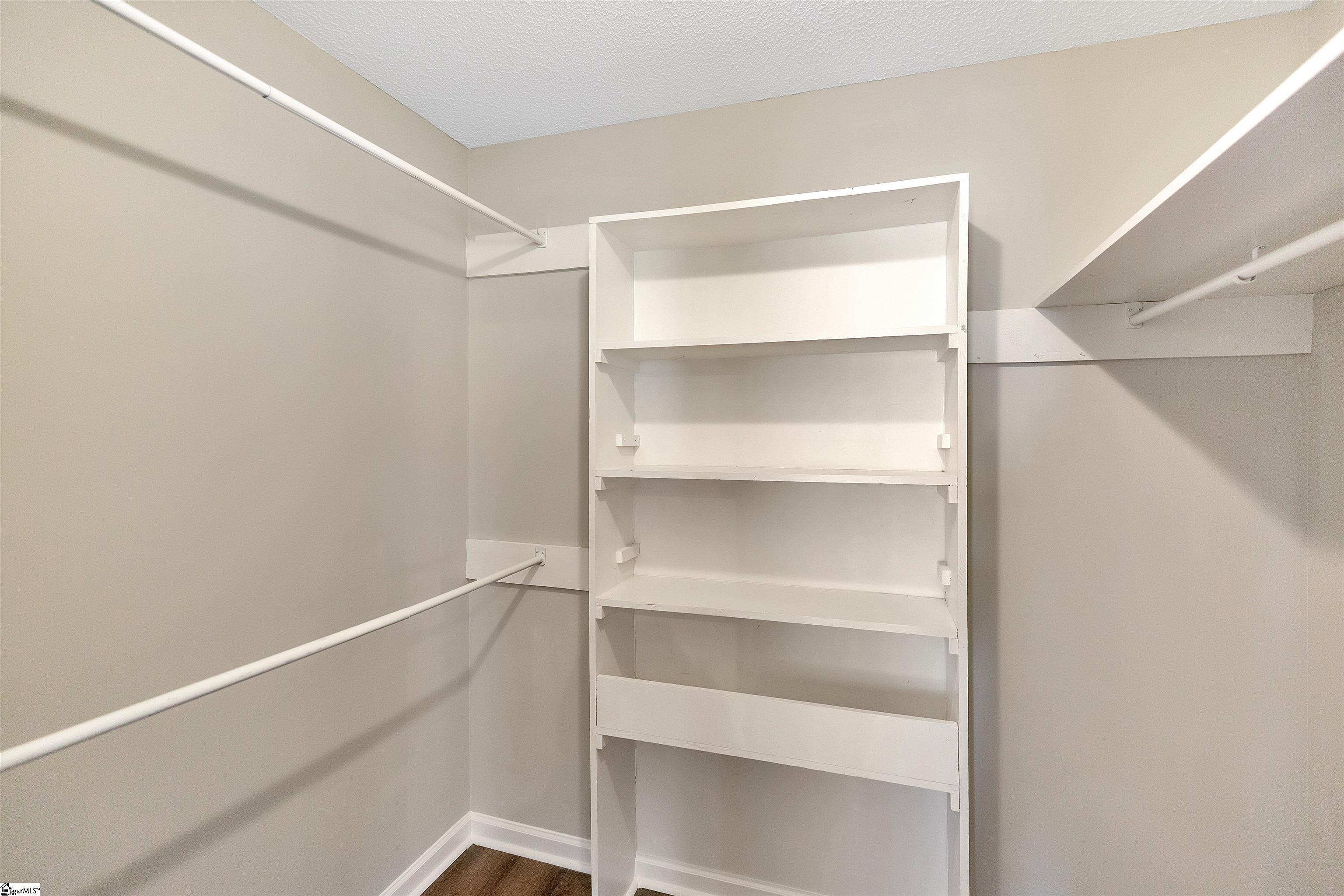 114 Meadowood Drive Anderson, SC 29626 - Photo 13 of 23