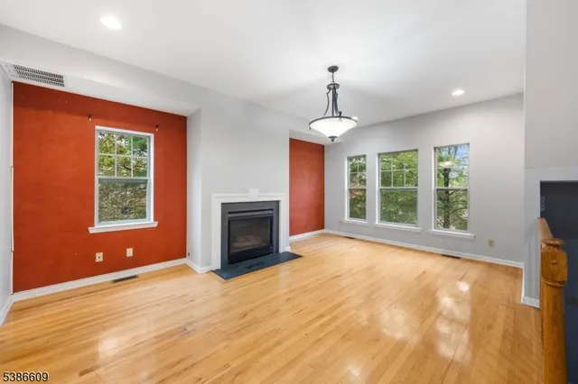 $499,000 | 790 Green Lane, Unit A1, Union, NJ 07083