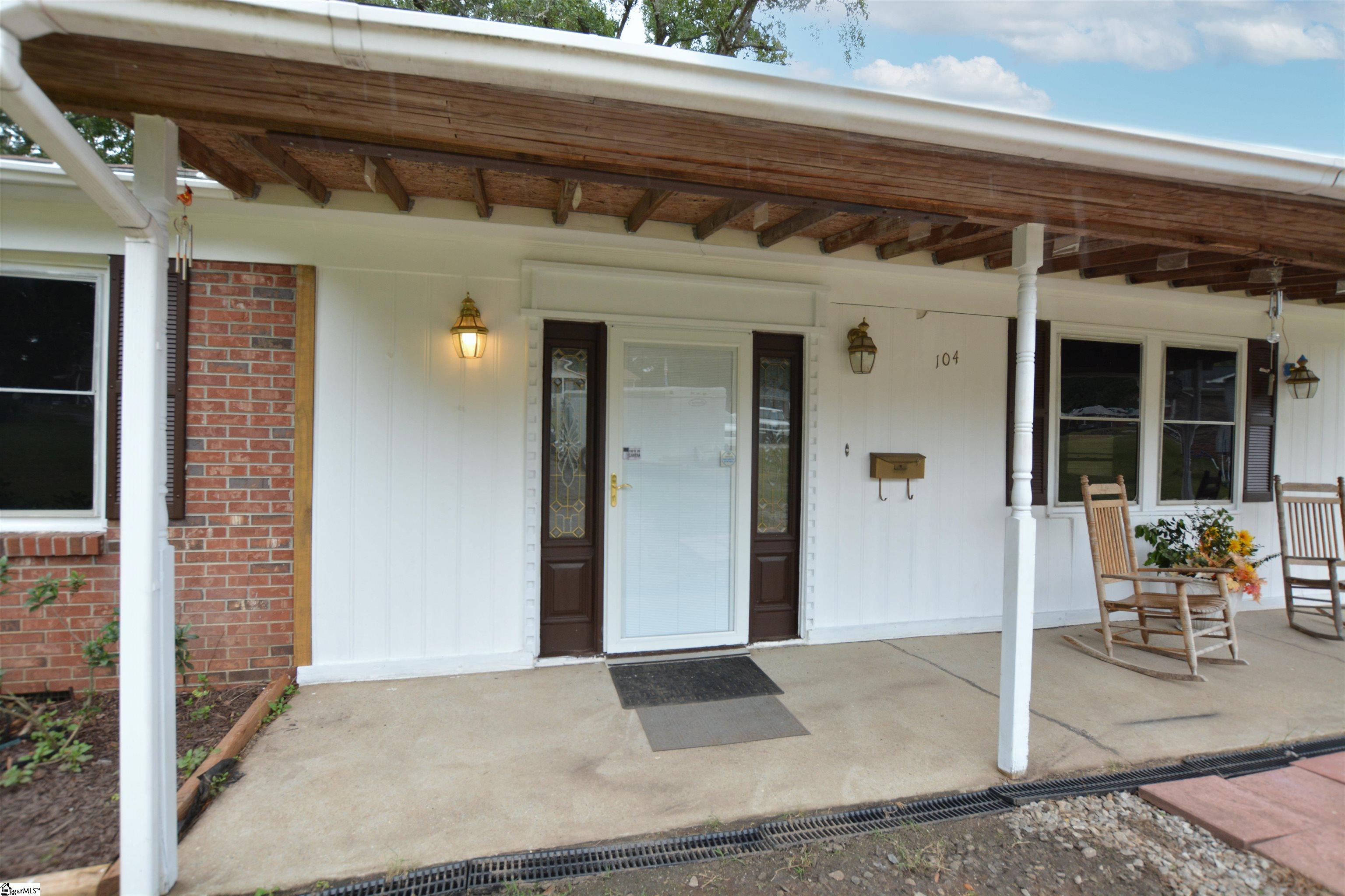 104 Santee Circle Union, SC 29379 - Photo 4 of 23