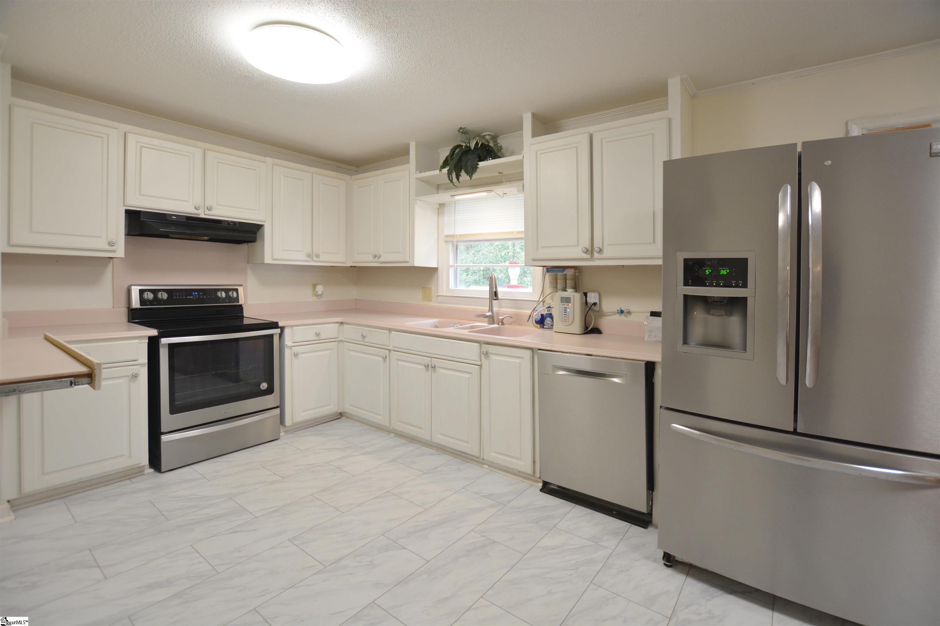 104 Santee Circle Union, SC 29379 - Photo 10 of 23