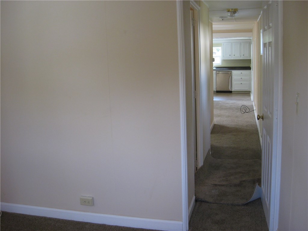 5 Ln 4 Coventry, RI 02816 - Photo 11 of 16 Gallery Image 11
