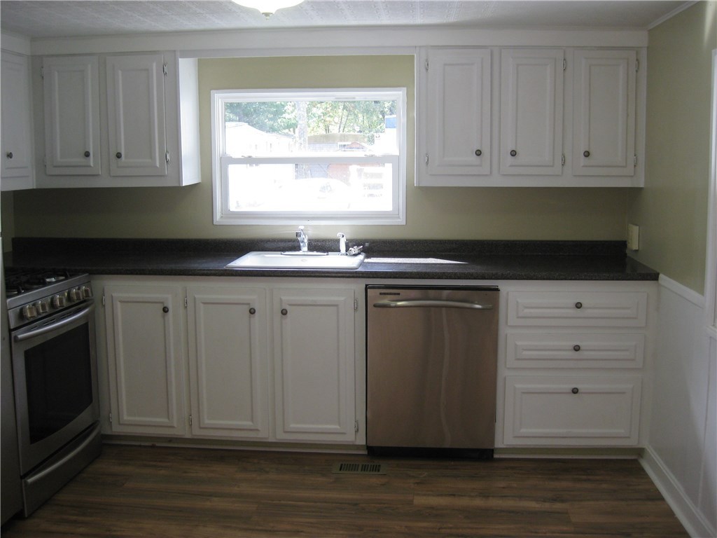 5 Ln 4 Coventry, RI 02816 - Photo 6 of 16 Gallery Image 6