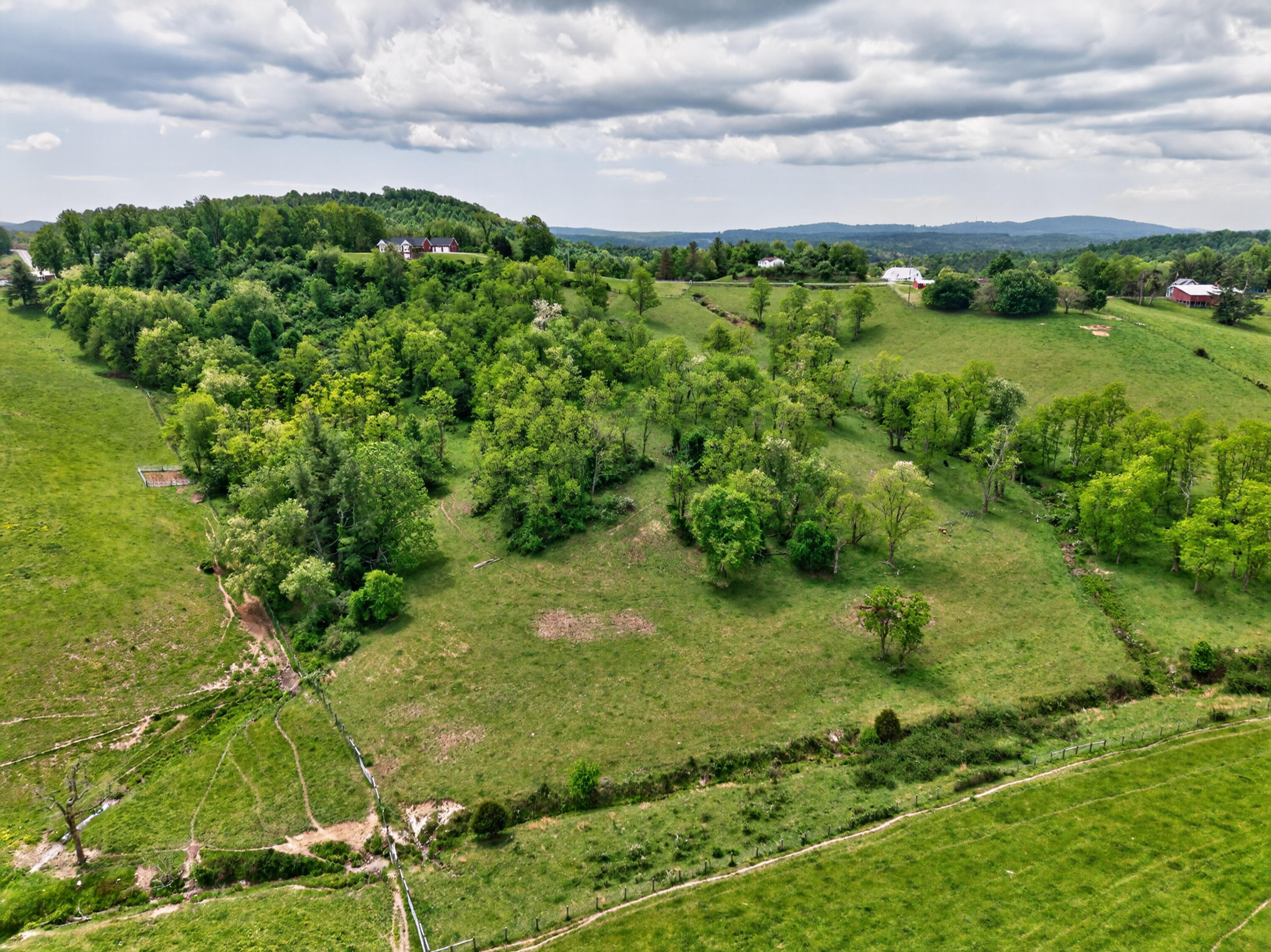 217 Indian Valley Road Willis, VA 24380 - Photo 99 of 120 willis-94