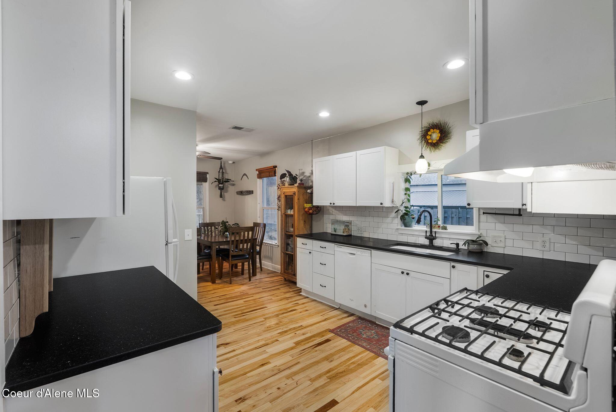 6885 Hazel Street Bonners Ferry, ID 83805 - Photo 13 of 42 13_DSC04334