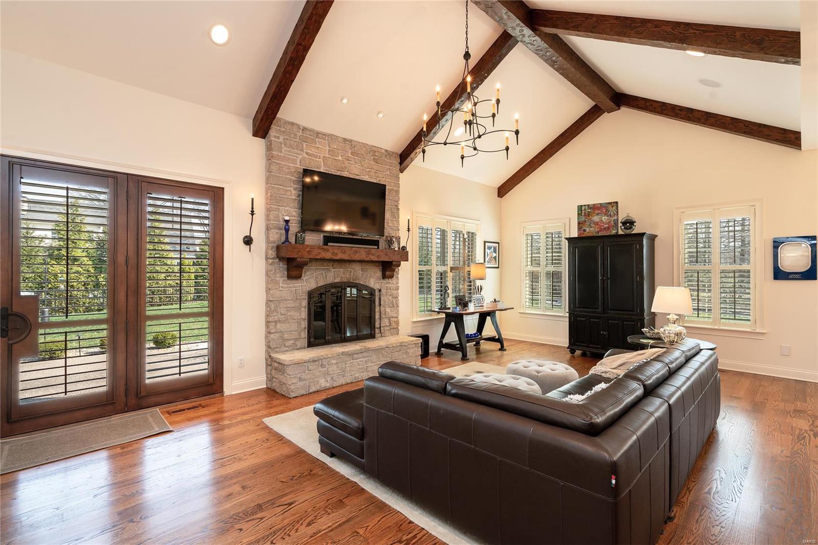 19 Danfield Road Ladue, MO 63124 - Photo 14 of 36 Gallery Image 14