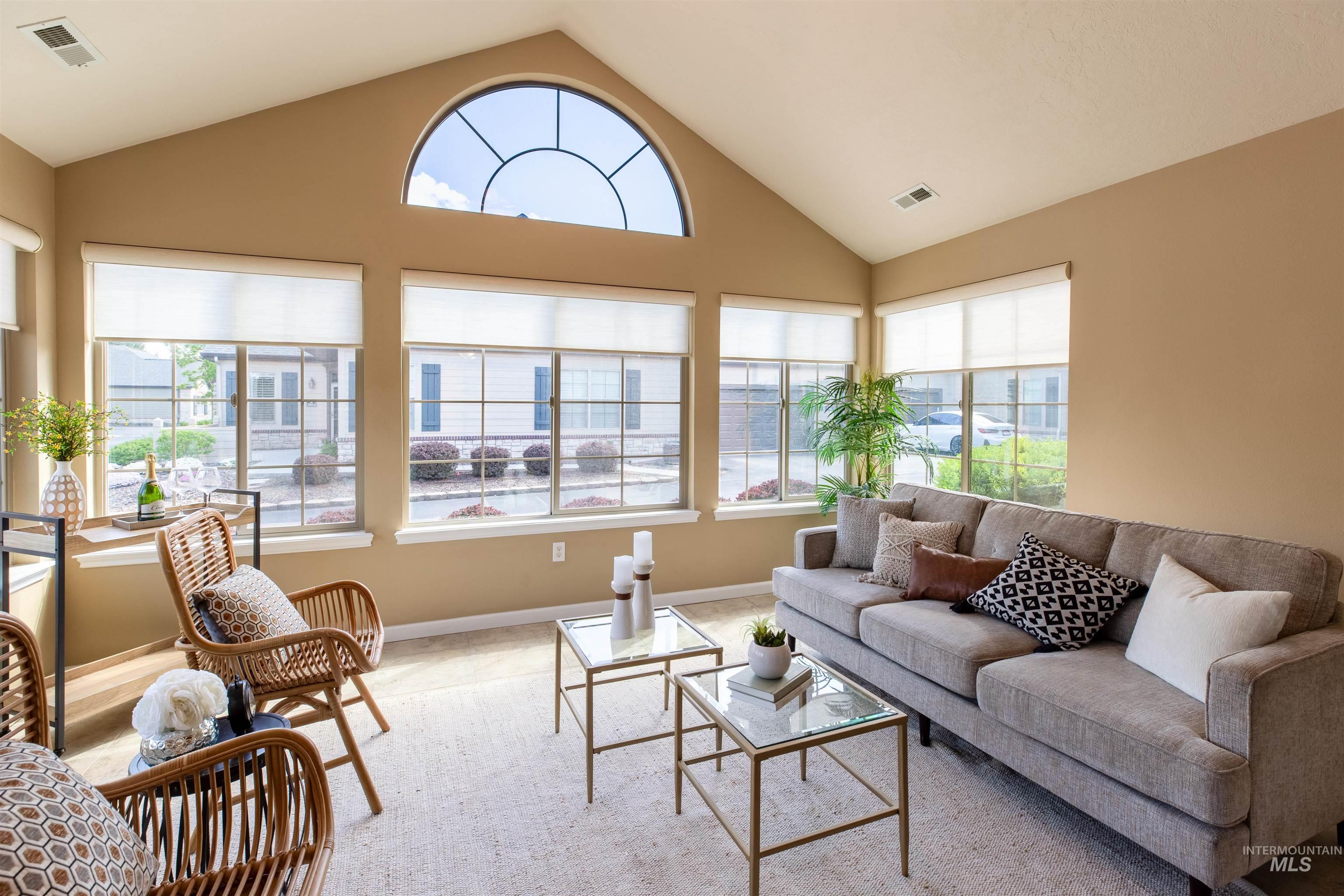 2858 North Cloverdale Road Boise, ID 83713 - Photo 10 of 24