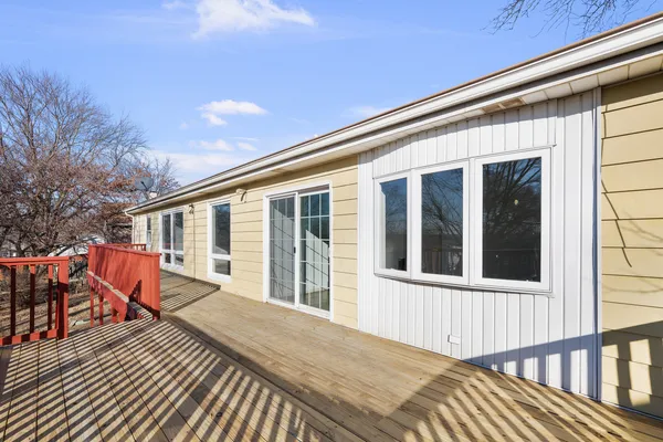 $239,900 | 2518 13th Street, Rock Island, IL 61201