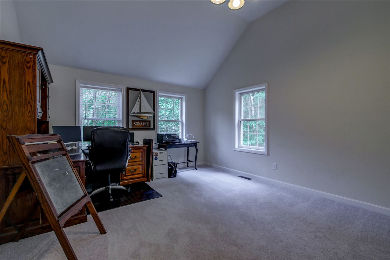 13 Benoit Avenue Pelham, NH 03076 - Photo 21 of 40 Gallery Image 21