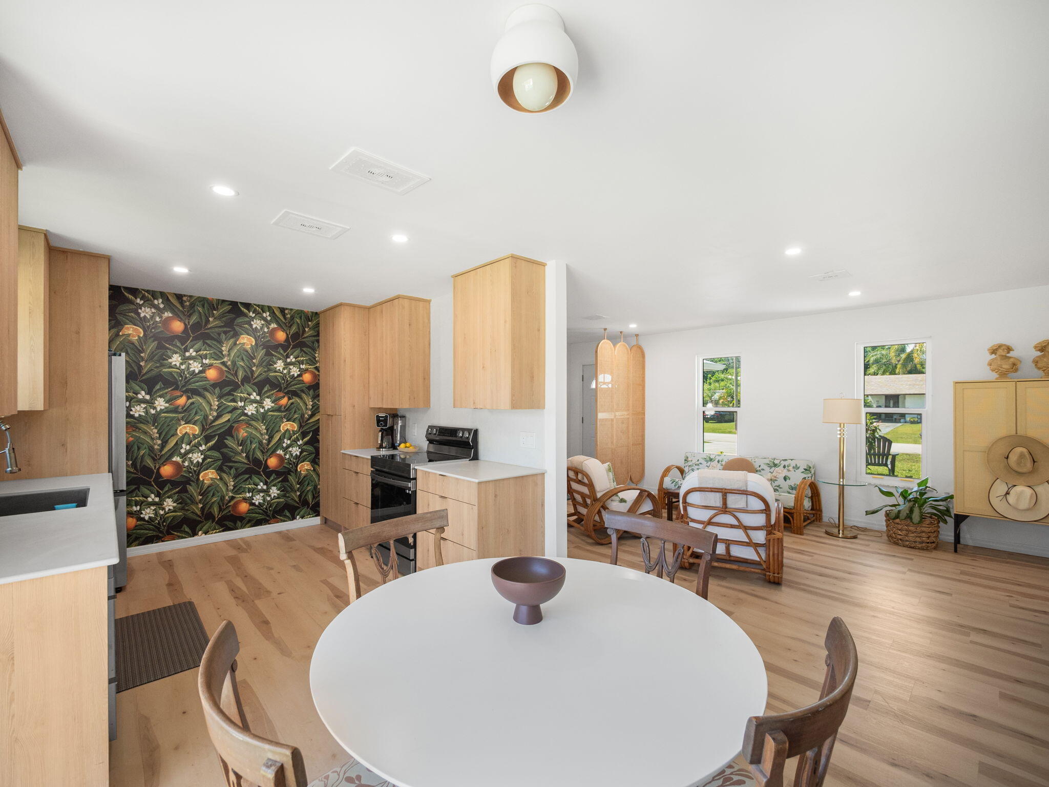 6100 Seagrape Drive Fort Pierce, FL 34982 - Photo 9 of 16 4-web-or-mls-013