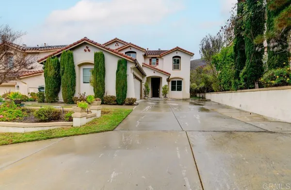 $1,200,000 | 870 Avenida Abeja, San Marcos, CA 92069