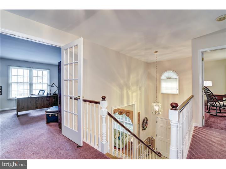 413 Waynesbrooke Road Berwyn, PA 19312 - Photo 17 of 25 Hallway