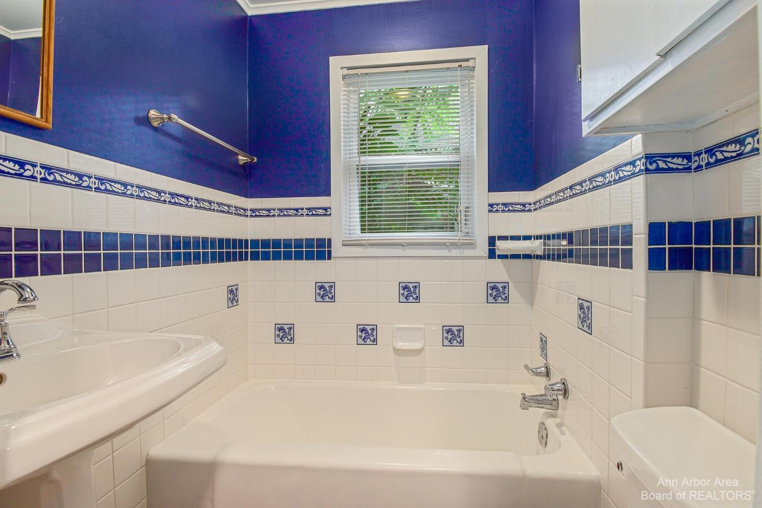 3267 Springbrook Street Ann Arbor, MI 48108 - Photo 11 of 33 Photo 11