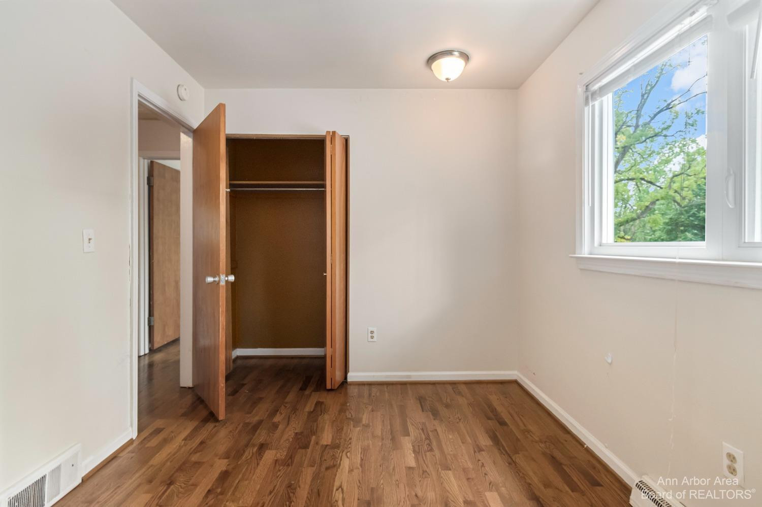 3267 Springbrook Street Ann Arbor, MI 48108 - Photo 18 of 33 Photo 18