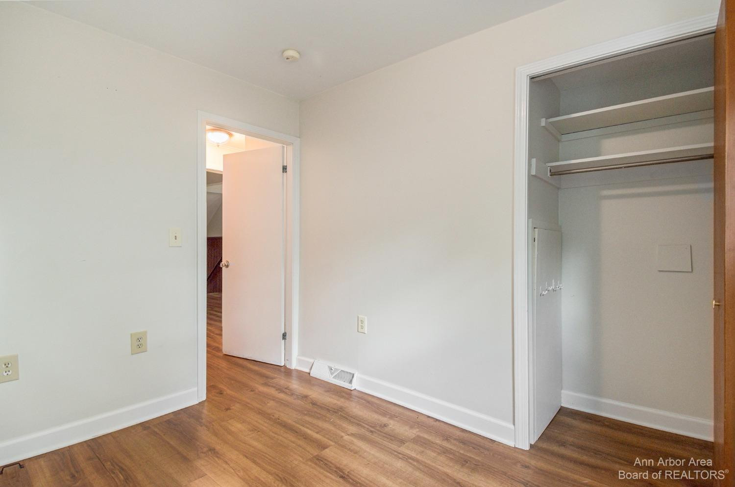 3267 Springbrook Street Ann Arbor, MI 48108 - Photo 10 of 33 Photo 10