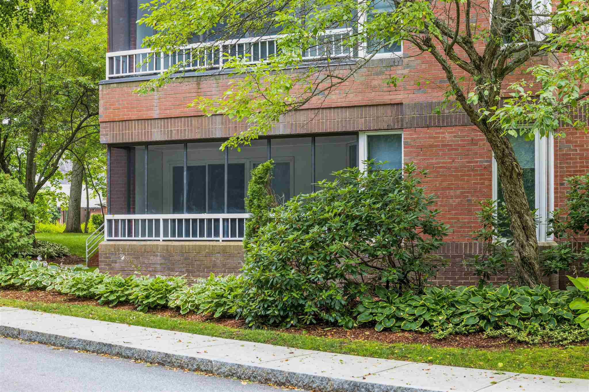 300 River Road, Unit 113 Manchester, NH 03104 - Photo 21 of 22 Gallery Image 21