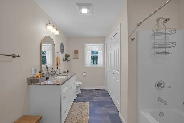 $475,000 | 103 Daniel Shays Highway, Belchertown, MA 01007