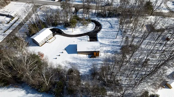 $475,000 | 103 Daniel Shays Highway, Belchertown, MA 01007