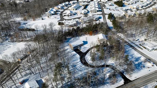 $475,000 | 103 Daniel Shays Highway, Belchertown, MA 01007