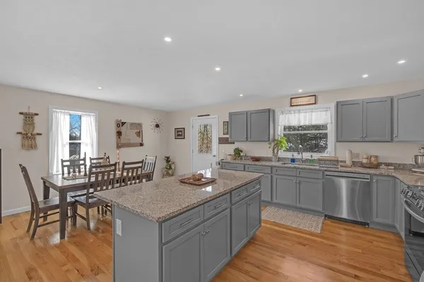 $475,000 | 103 Daniel Shays Highway, Belchertown, MA 01007