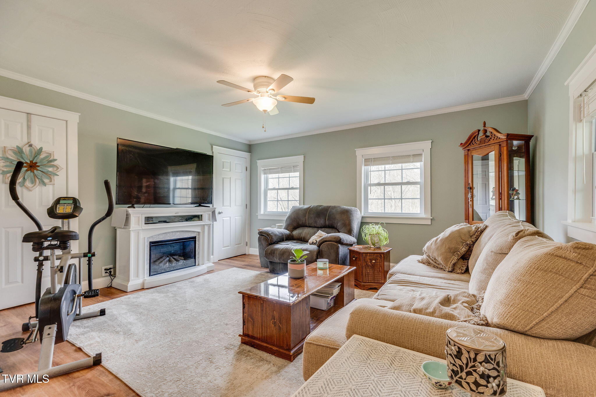 1632 Paperville Road Bristol, TN 37620 - Photo 12 of 36 014