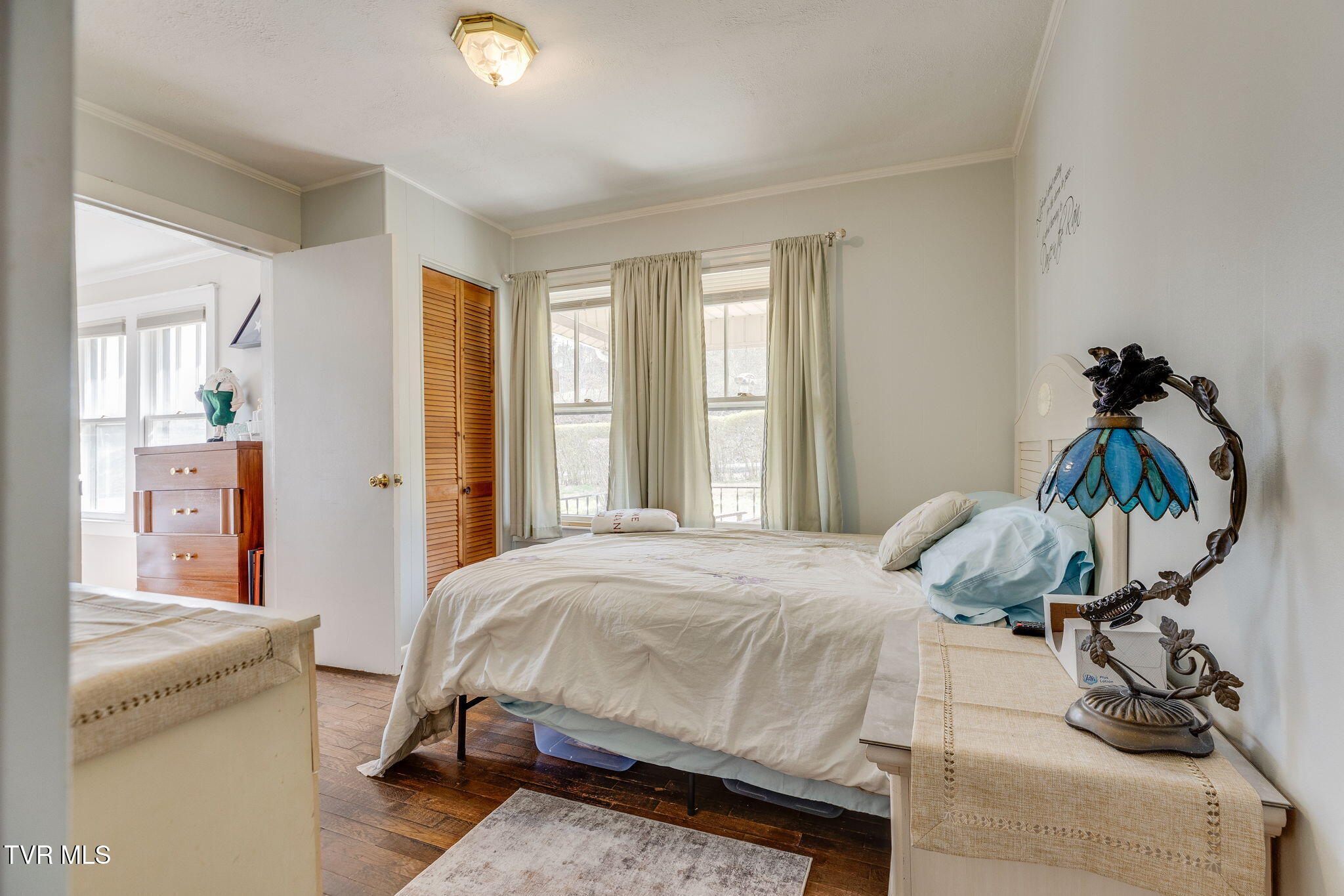 1632 Paperville Road Bristol, TN 37620 - Photo 19 of 36 021