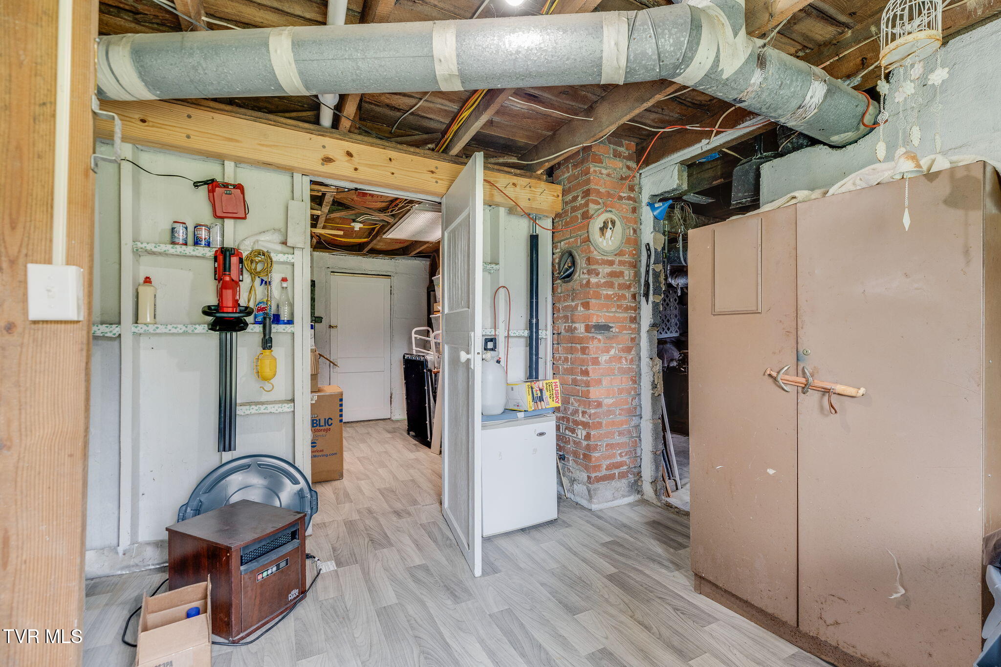 1632 Paperville Road Bristol, TN 37620 - Photo 25 of 36 029