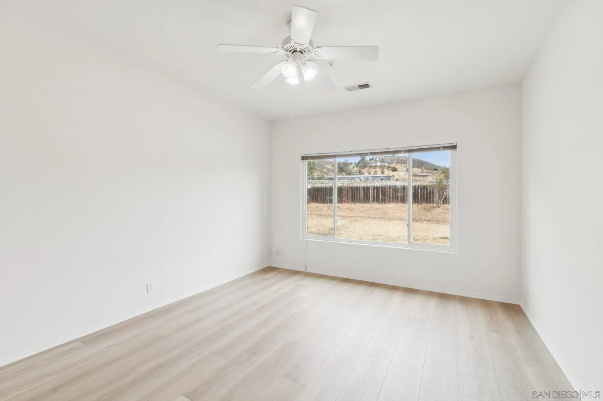 1346 Wilson Road Ramona, CA 92065 - Photo 23 of 71 Ramona homes with views to the mountains to relax in your home office, workout room, play room, kids game room, yoga room, Make this large room your own.