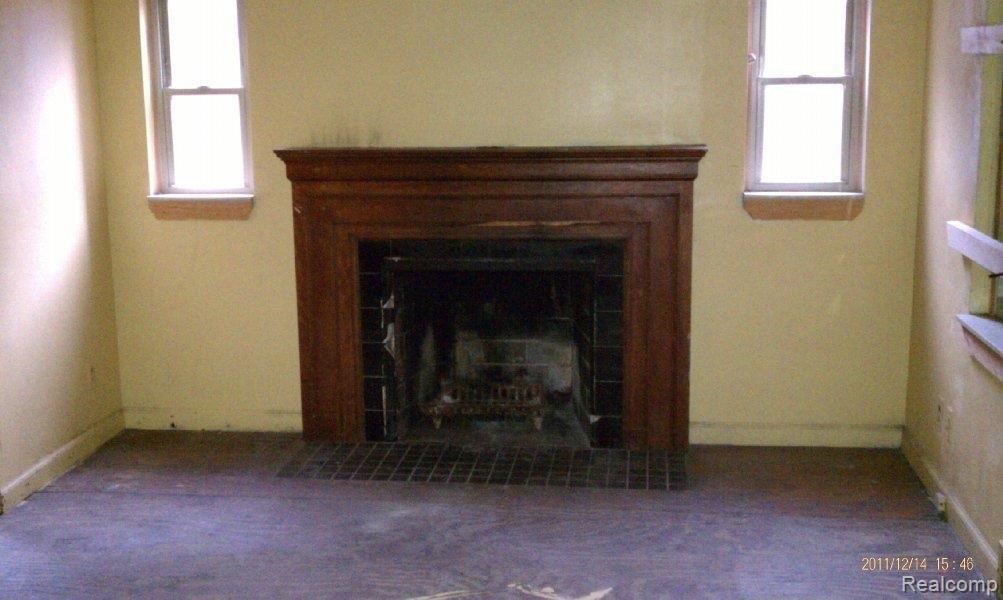 19141 Mapleview Street Detroit, MI 48205 - Photo 2 of 13 RES01186.jpg