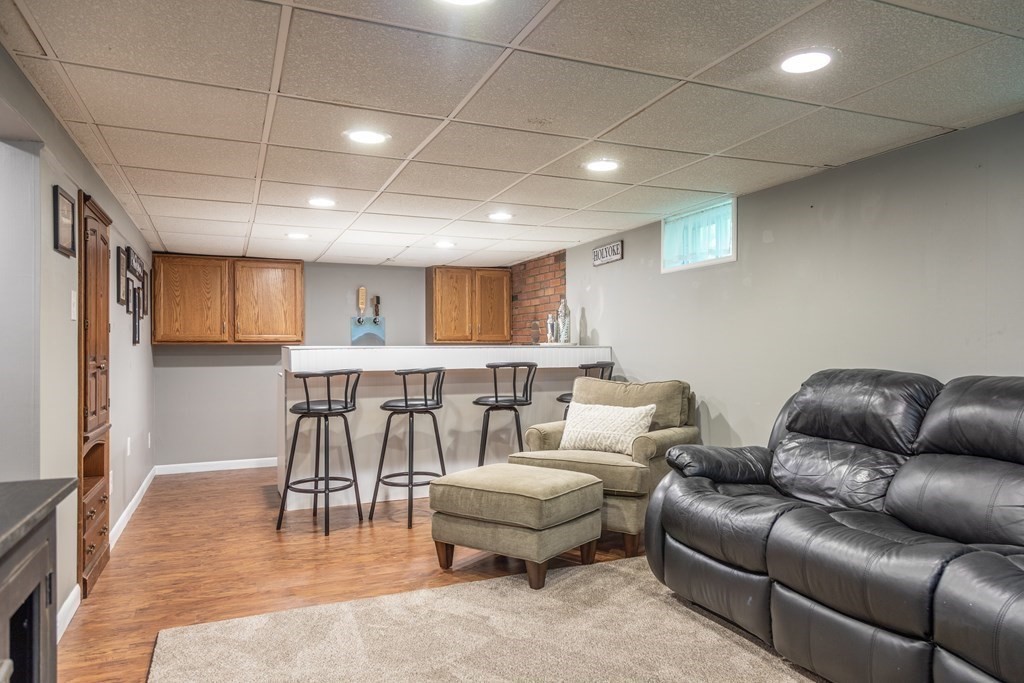 29 Robinson Road West Springfield, MA 01089 - Photo 23 of 27 Gallery Image 23