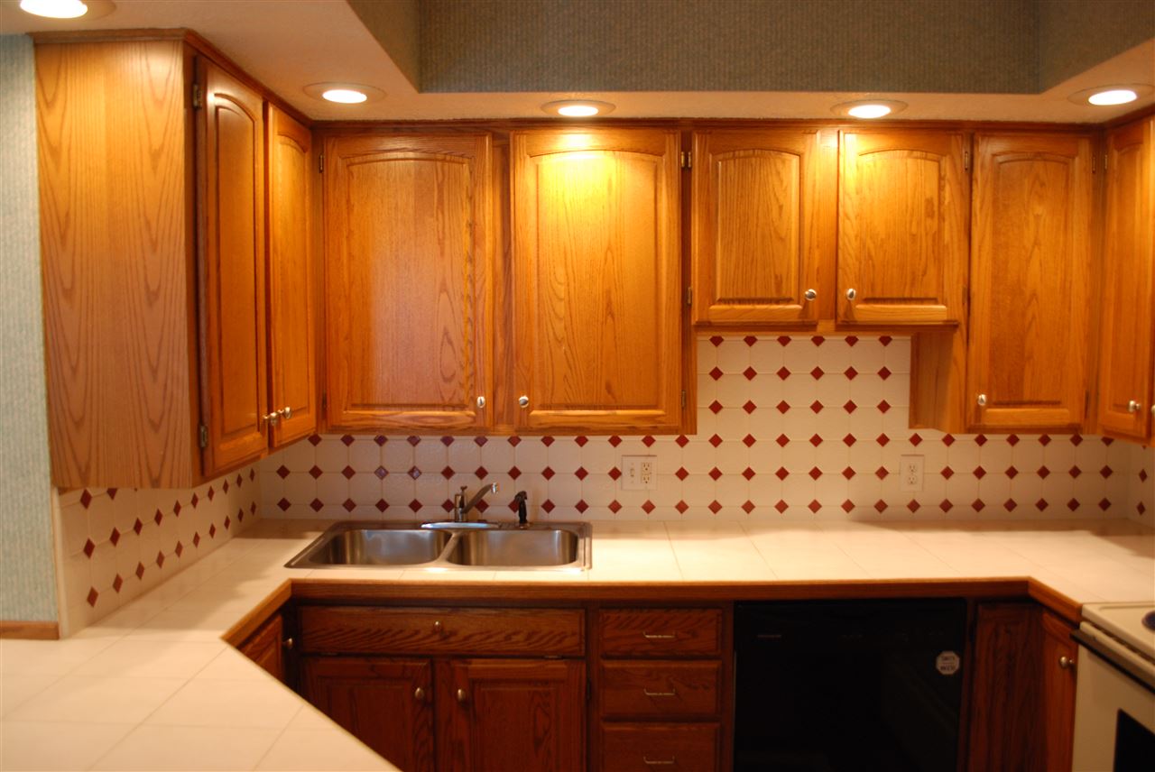 801 Maple Row Elkhart, IN 46514 - Photo 14 of 27