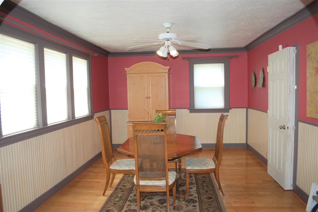 801 Maple Row Elkhart, IN 46514 - Photo 10 of 27