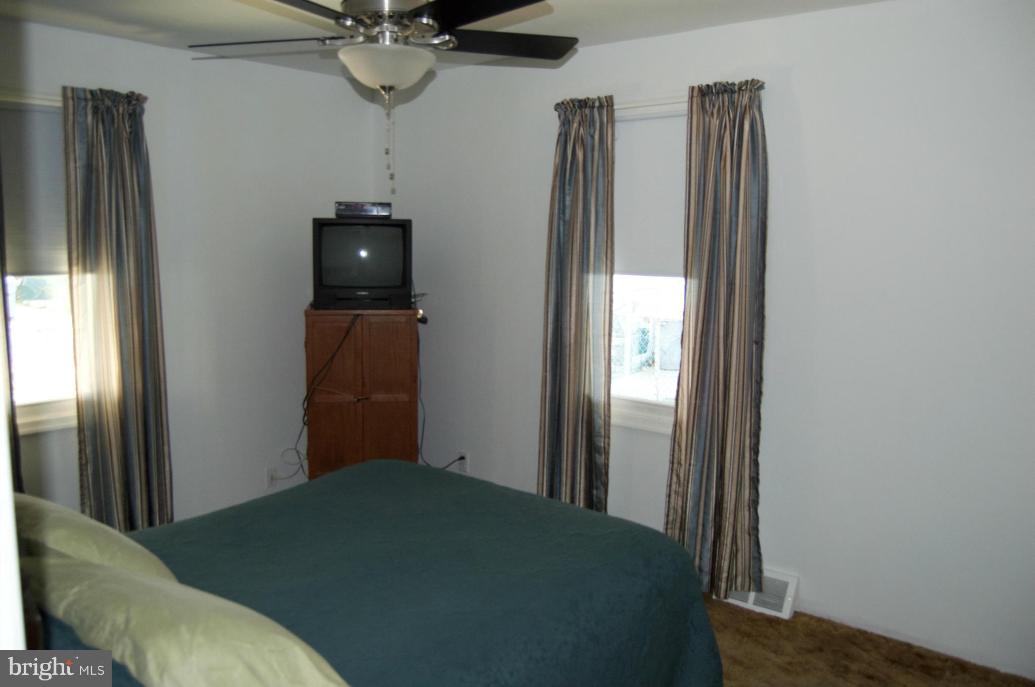 2410 Meadow Road Baltimore, MD 21222 - Photo 12 of 16 Bedroom (Master)