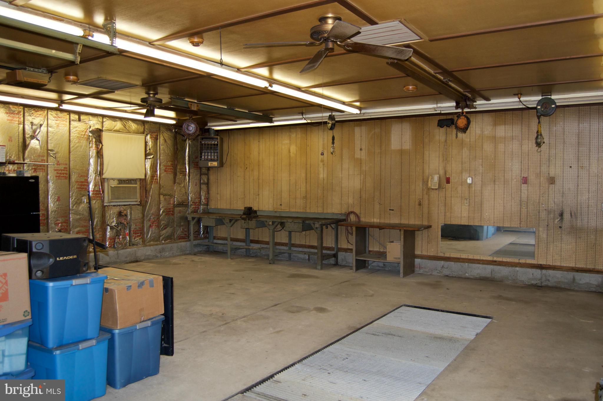 2410 Meadow Road Baltimore, MD 21222 - Photo 14 of 16 Garage