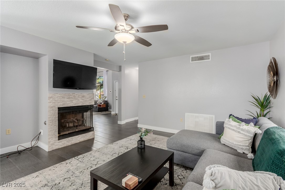 265 Buckskin Street Henderson, NV 89074 - Photo 9 of 28