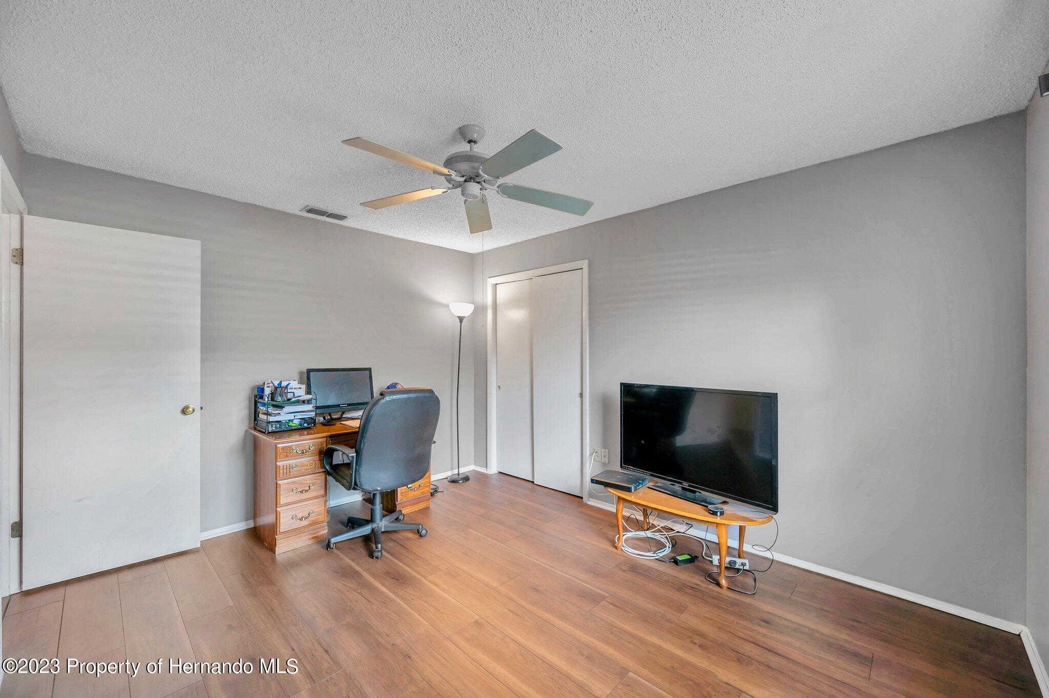 2204 Gold Spring Hill Spring Hill, FL 34609 - Photo 15 of 31 34-web-or-mls-TTP_8283
