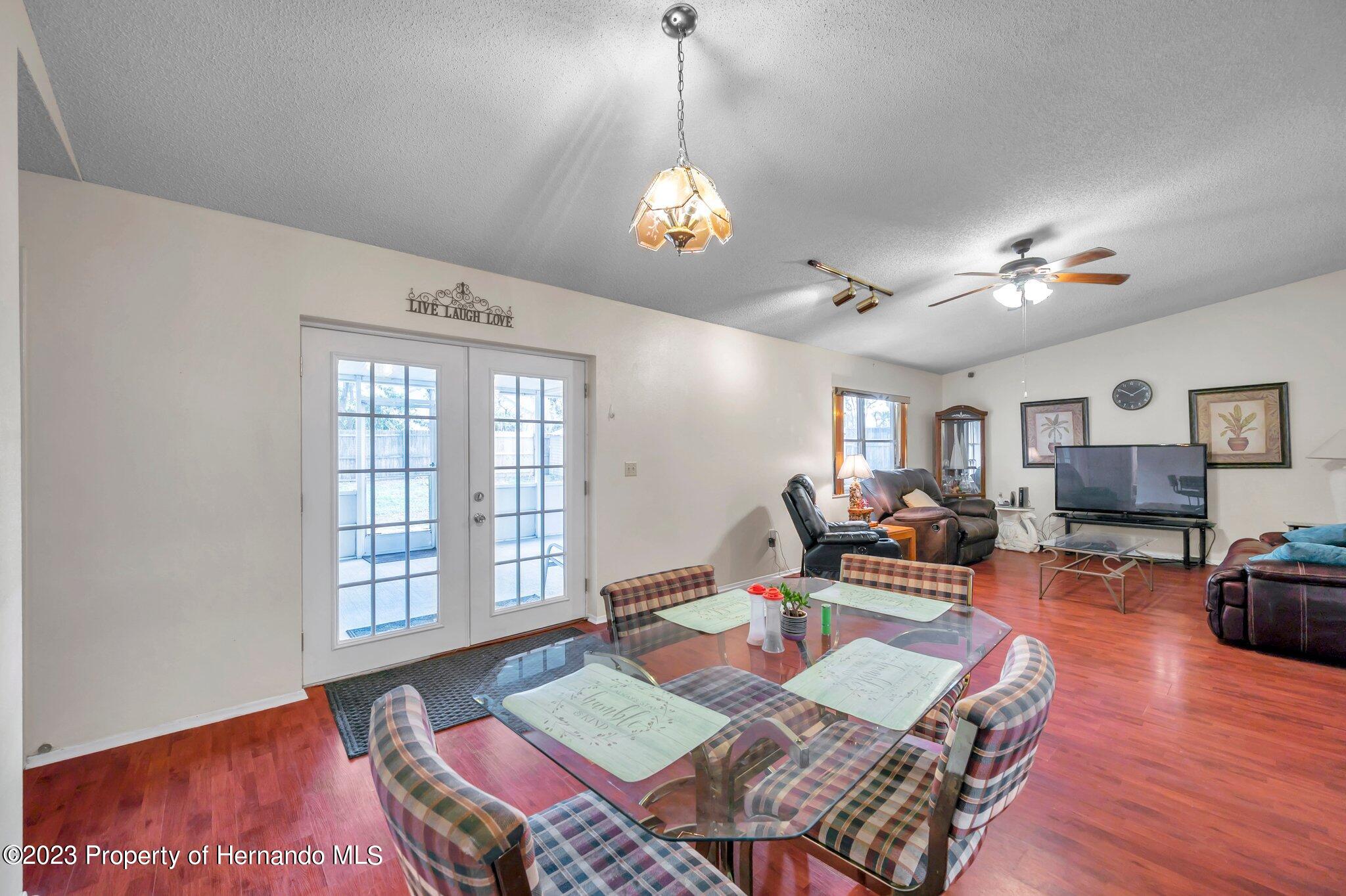 2204 Gold Spring Hill Spring Hill, FL 34609 - Photo 8 of 31 22-web-or-mls-TTP_8271