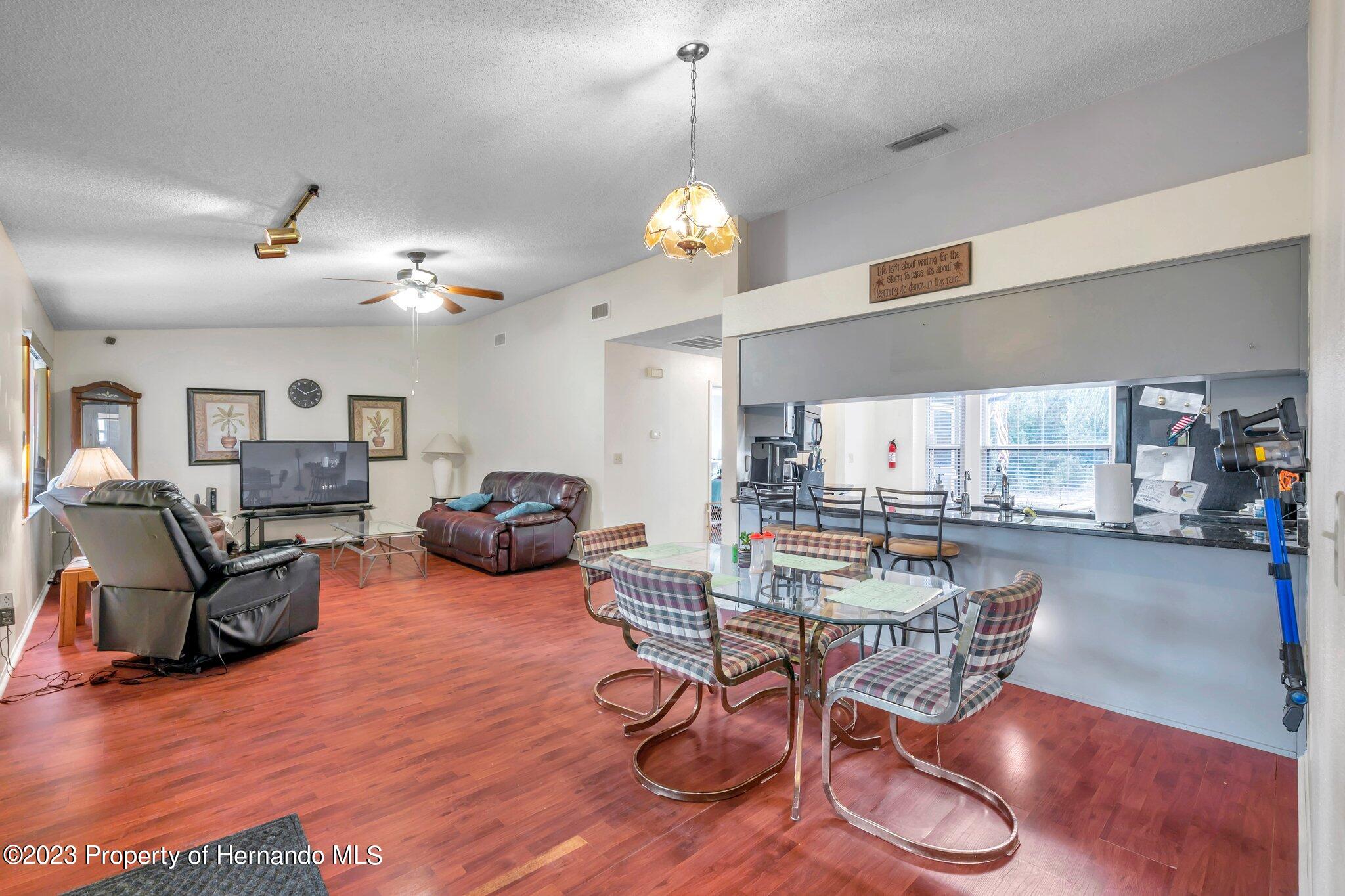 2204 Gold Spring Hill Spring Hill, FL 34609 - Photo 9 of 31 23-web-or-mls-TTP_8272