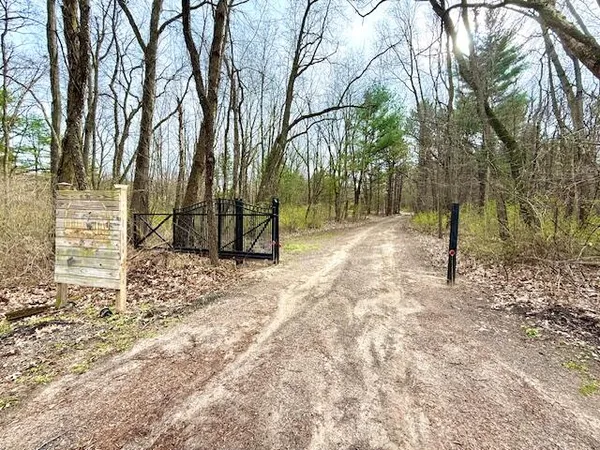 $639,000 | 53815 Glenwood Road, Dowagiac, MI 49047
