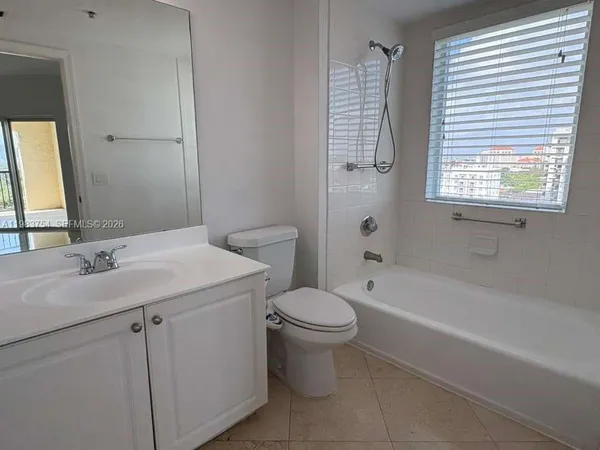 $3,450 | 1627 Southwest 37th Avenue, Unit 904, Miami, FL 33145