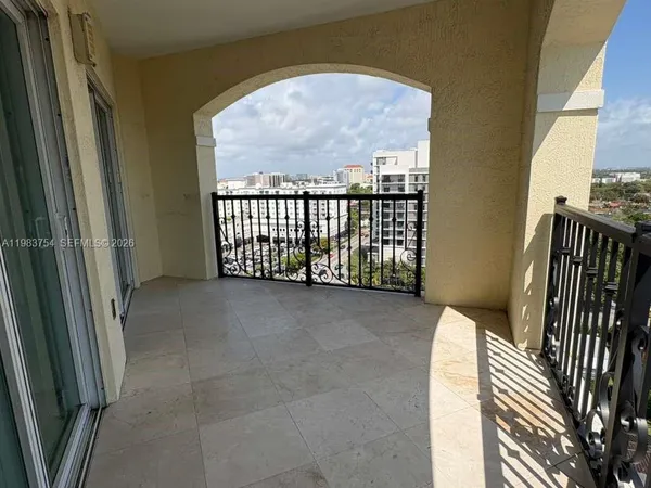 $3,450 | 1627 Southwest 37th Avenue, Unit 904, Miami, FL 33145